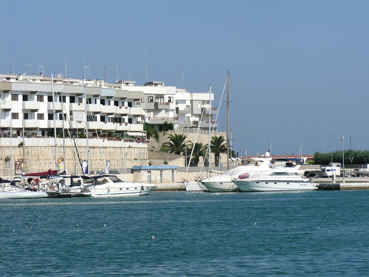 B&B La Baia Sea Rooms Bisceglie Ngoại thất bức ảnh