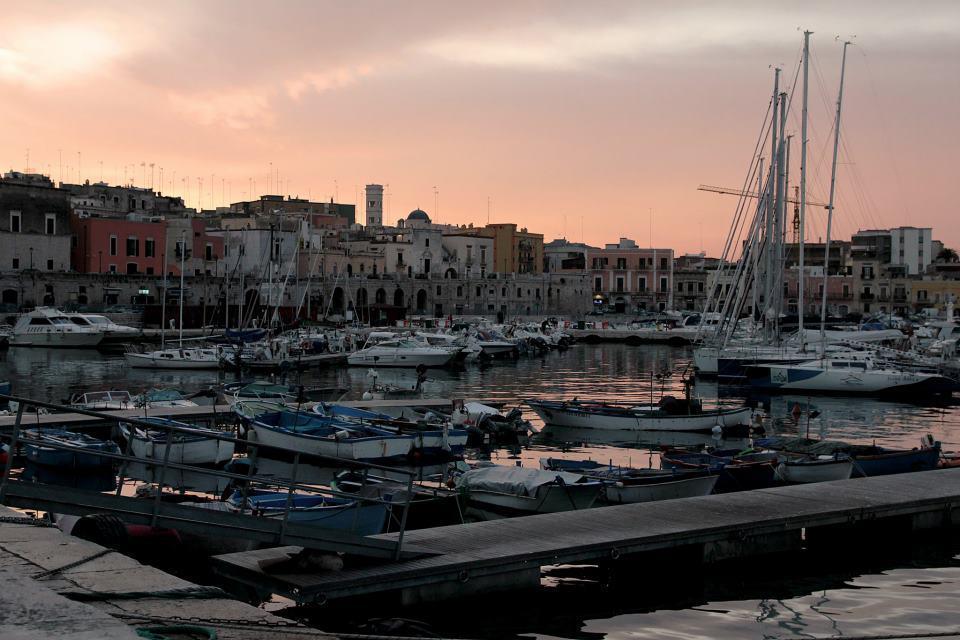 B&B La Baia Sea Rooms Bisceglie Ngoại thất bức ảnh