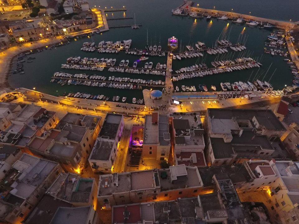 B&B La Baia Sea Rooms Bisceglie Ngoại thất bức ảnh
