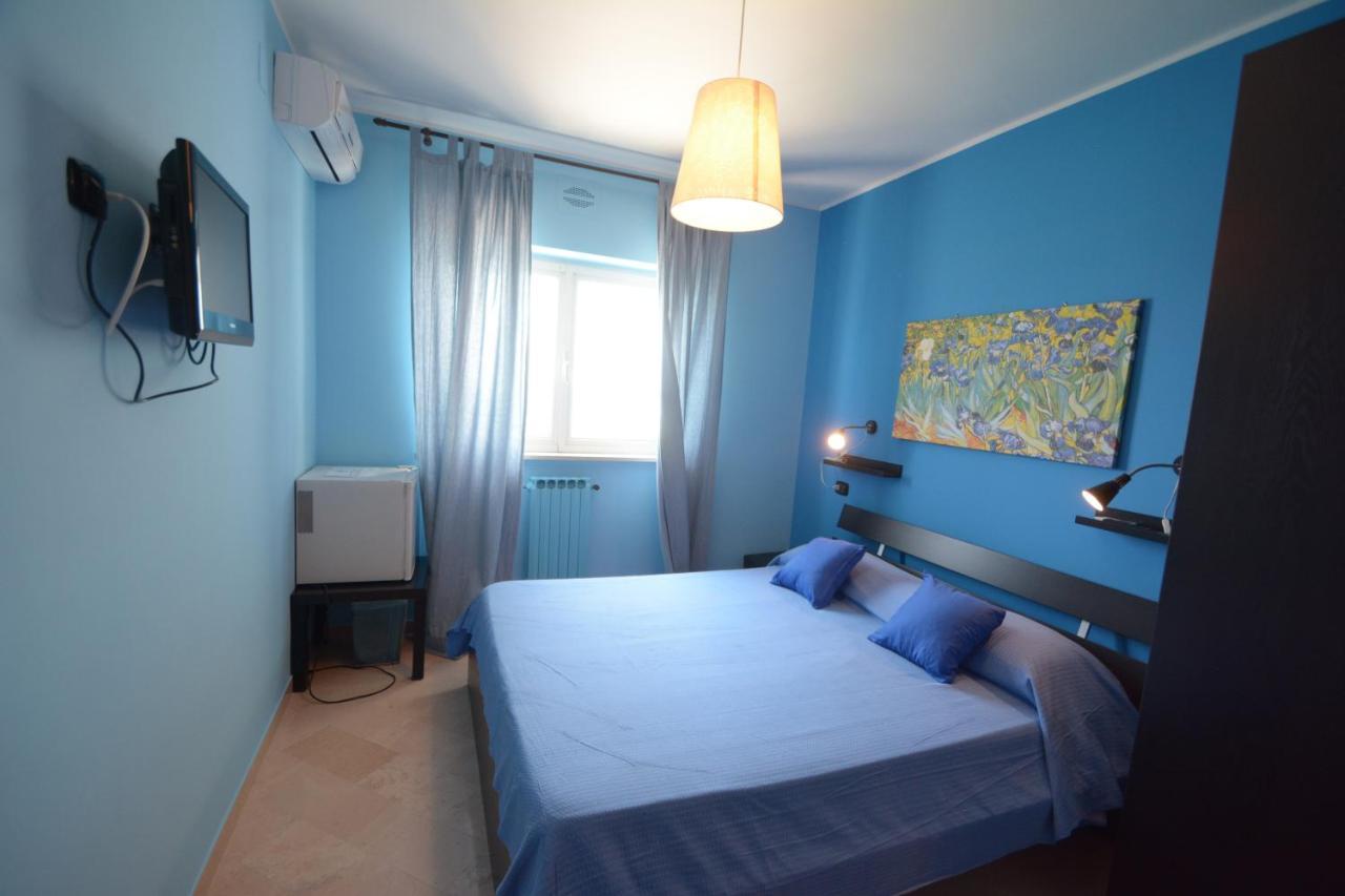 B&B La Baia Sea Rooms Bisceglie Ngoại thất bức ảnh