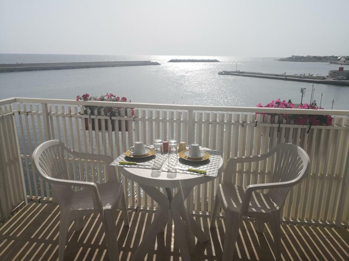 B&B La Baia Sea Rooms Bisceglie Ngoại thất bức ảnh