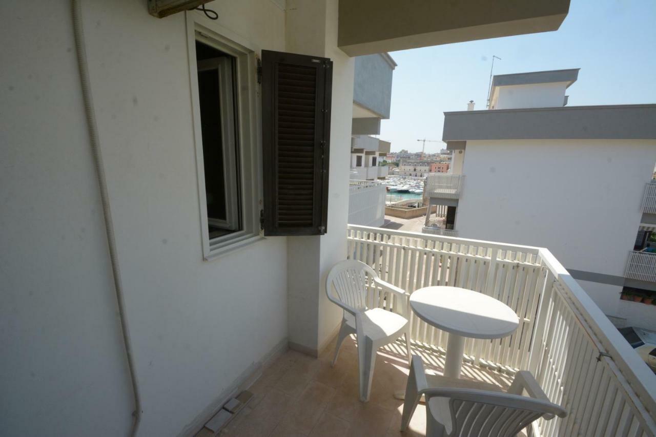 B&B La Baia Sea Rooms Bisceglie Ngoại thất bức ảnh